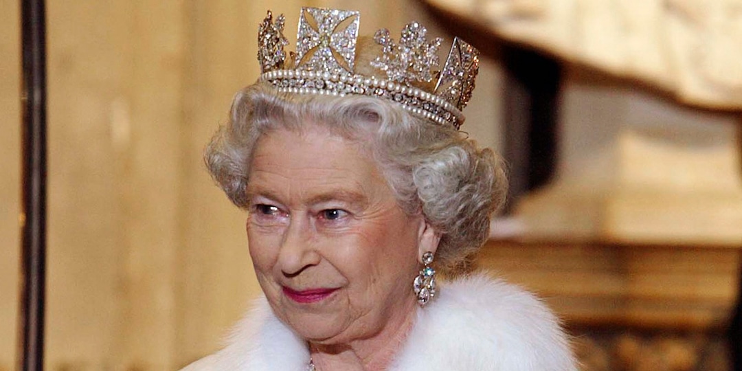 Untangling the Drama Behind Queen Elizabeth II's Death Hoax - E! Online