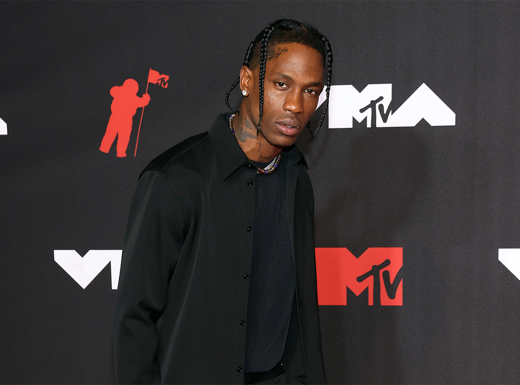 Travis Scott Announces What He Decided to Do After Astroworld Tragedy – E!  Online Latino