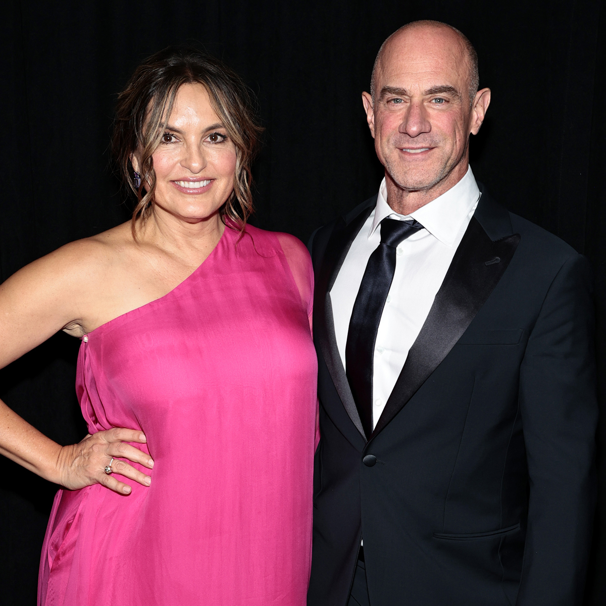 We All Need a Friendship Like Mariska Hargitay & Christopher Meloni's ...