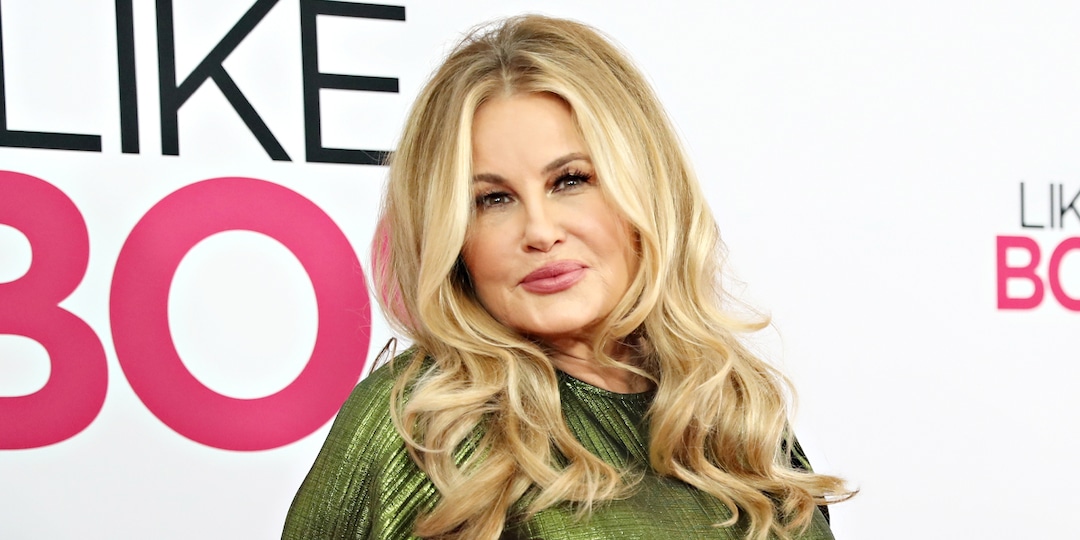 Why Jennifer Coolidge Insists They Make Legally Blonde 3 ASAP - E! Online.jpg