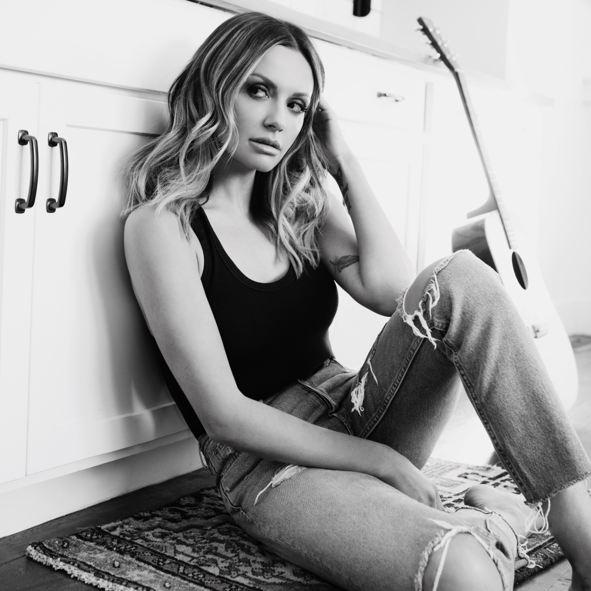 Carly Pearce facts: Country singer's age, husband, songs, family and career  explained - Smooth