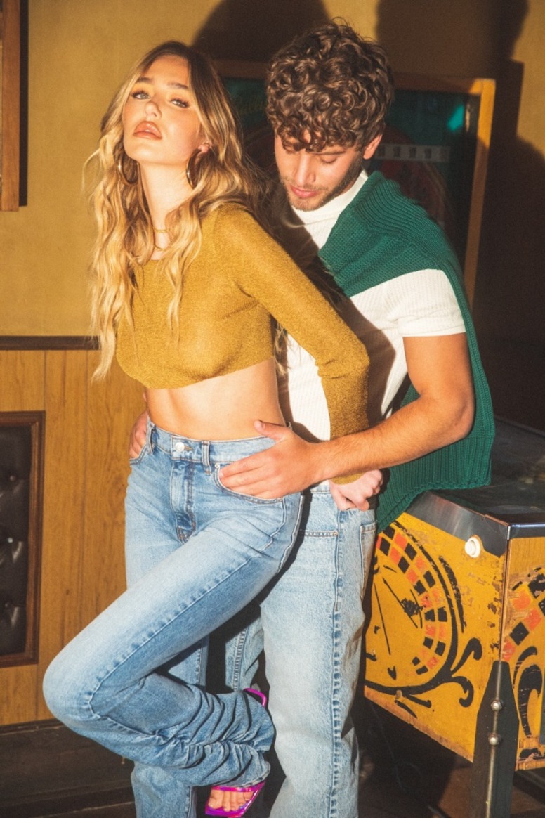 Delilah Belle Hamlin, Eyal Booker