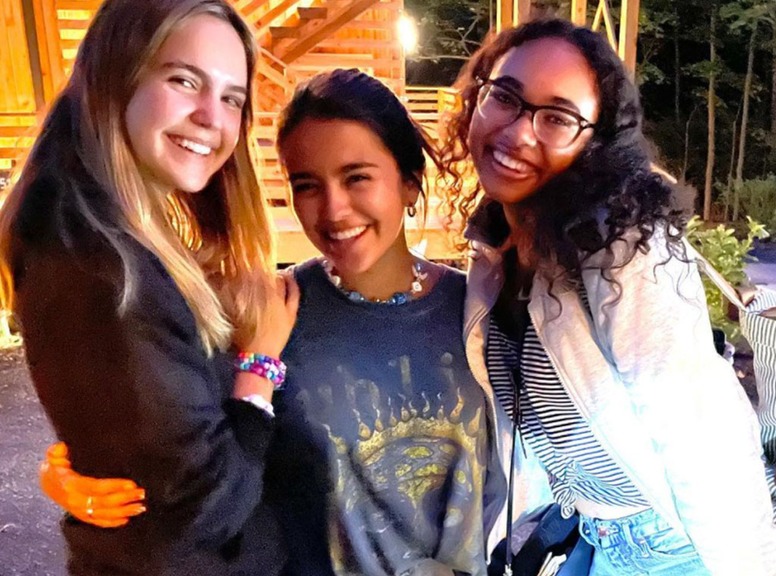 Photos From Everything We Know About Pretty Little Liars Original Sin E Online Photos From Everything We Know About Pretty Little Liars Original Sin E Online