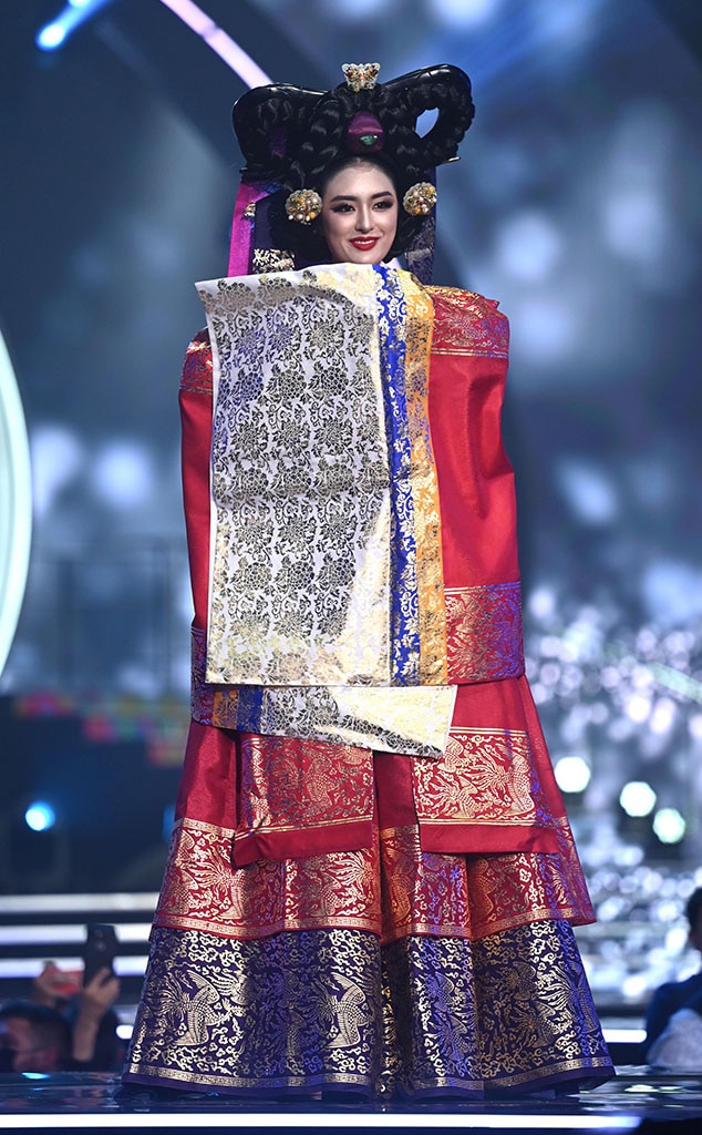 miss universe traditional costume