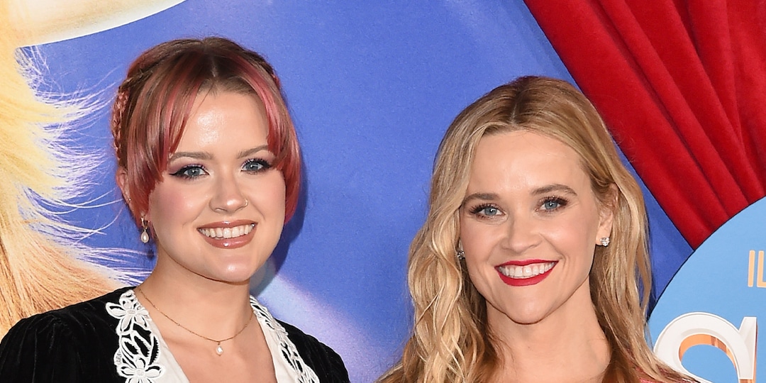 Reese Witherspoon's Daughter Ava Phillippe Discusses Her Sexuality, Saying “Gender Is Whatever” - E! Online.jpg