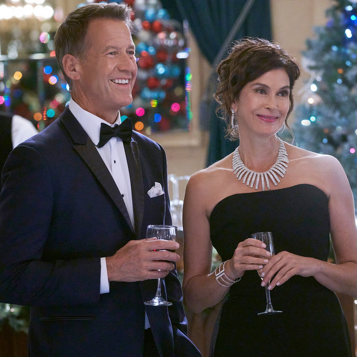 Teri hatcher 2025 hallmark christmas movie