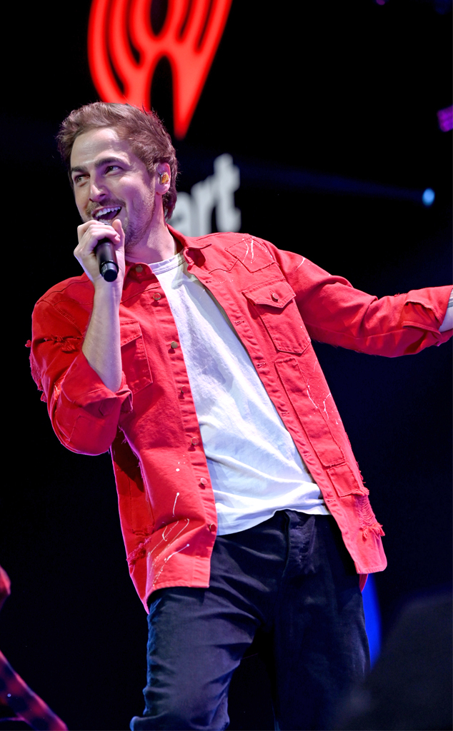 Photos From Big Time Rush S 21 Reunion E Online