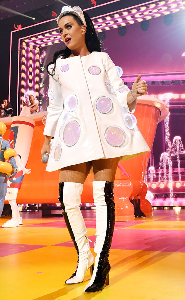 See Katy Perry's Fashion Looks From First Night of Her Vegas Residency - E!  Online