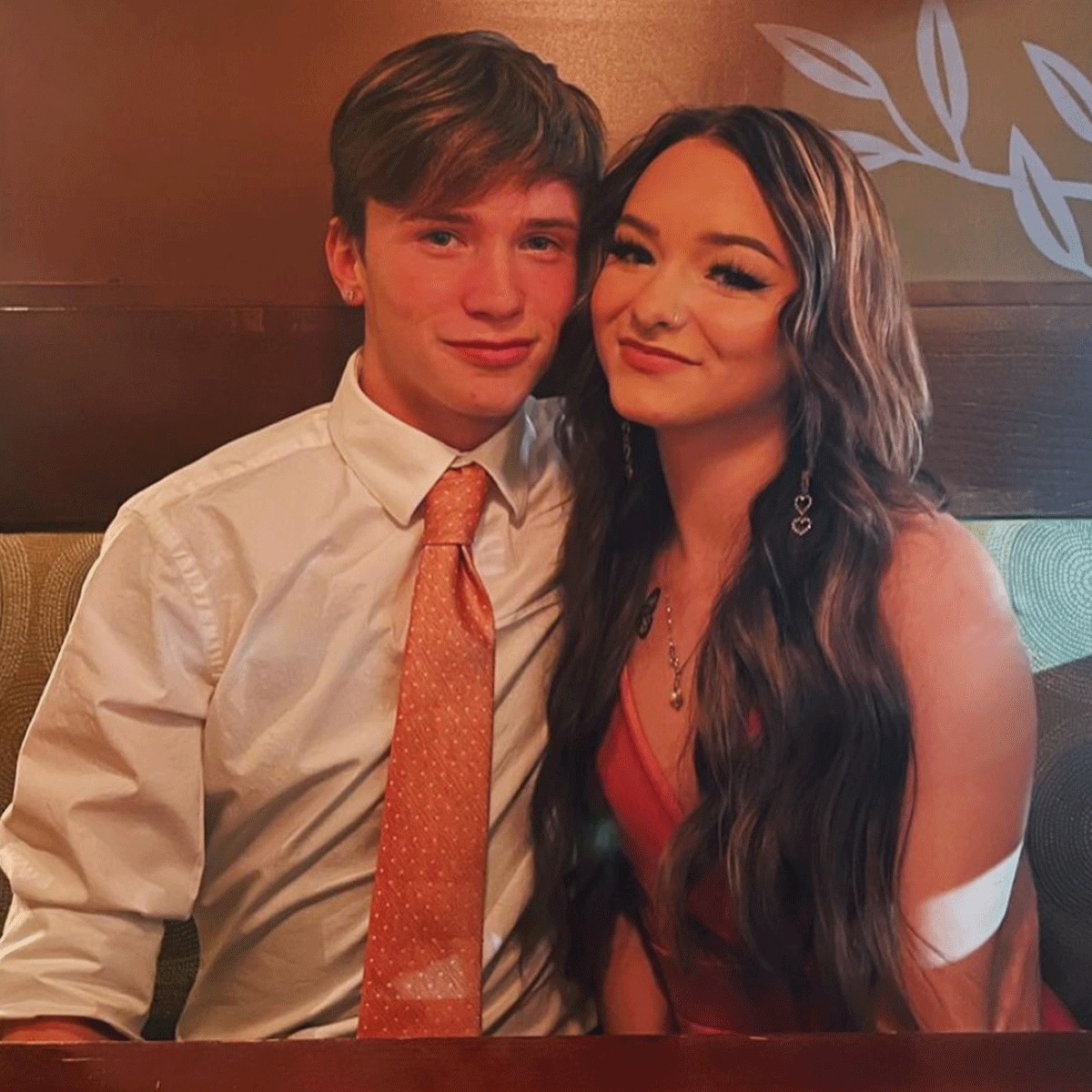 Pregnant Tiktok Star Zoe Laverne Slams Rumors The Dad Is A 13 Year Old E Online Pregnant Tiktok Star Zoe Laverne Slams Rumors The Dad Is A 13 Year Old E Online