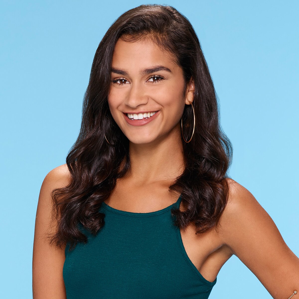 Bachelor Nation Weigh In On Taylor Nolan's Past Controversial Tweets