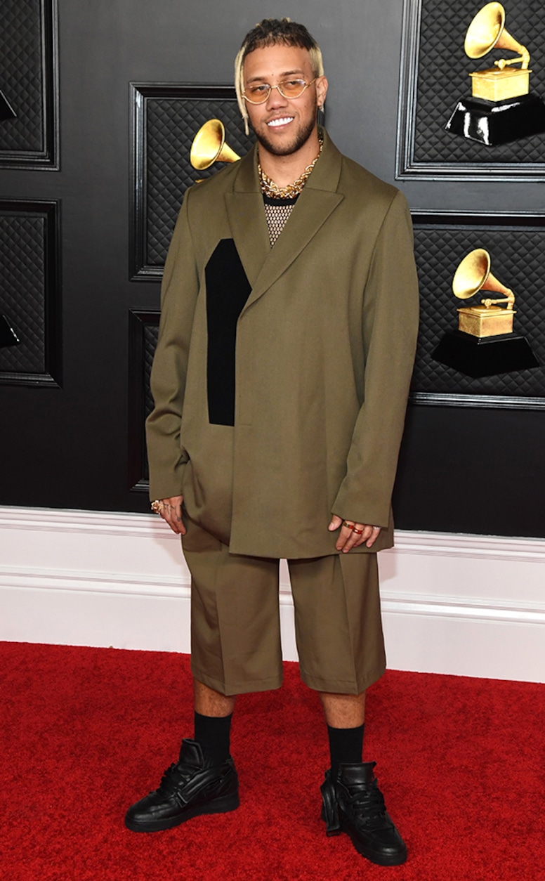 Jhay Cortez, 2021 Grammy Awards, Red Carpet Fashion