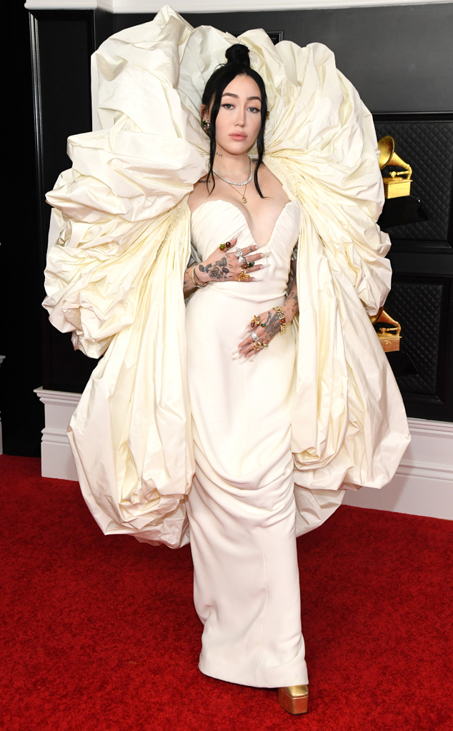 Grammys 2022: Most Daring Outfits Celebrities Wore — Photos