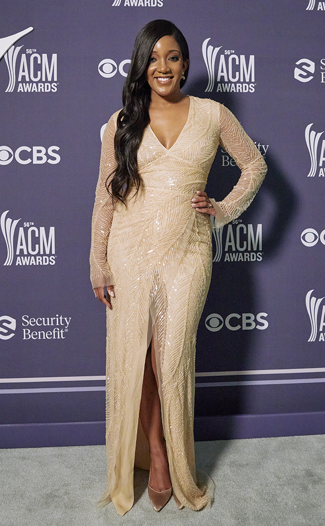  Mickey Guyton, 2021 ACM Awards, 2021 Academy of Country Music Awards, Red Carpet Fashion