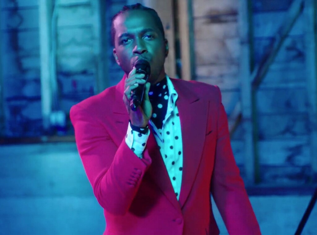 Leslie Odom Jr. Is Our Breakout Style Star of the 2021 Awards Season