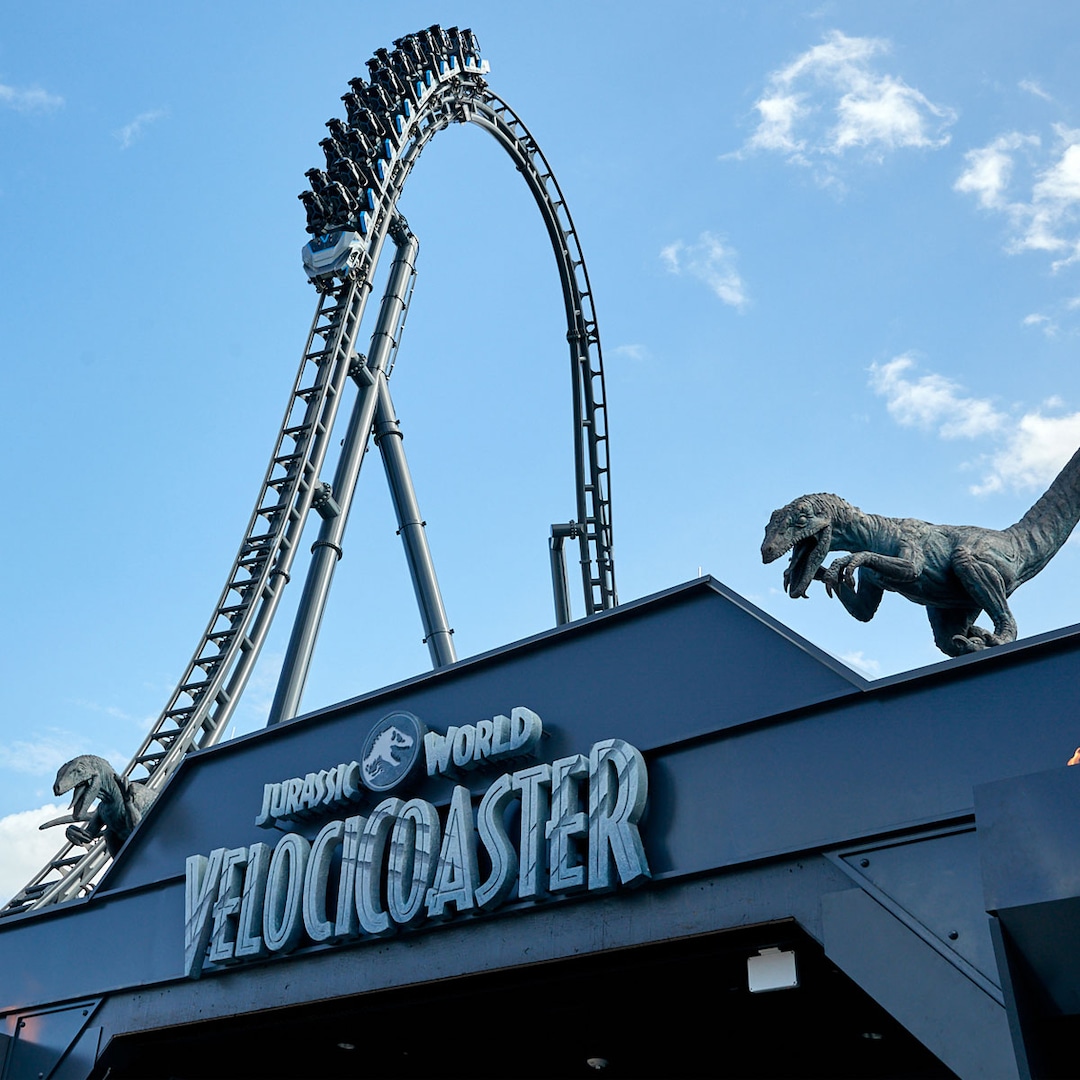 Take a Virtual Ride on Universal Studio's Jurassic World VelociCoaster
