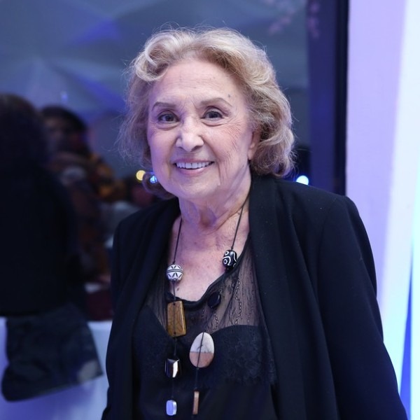 Eva Wilma