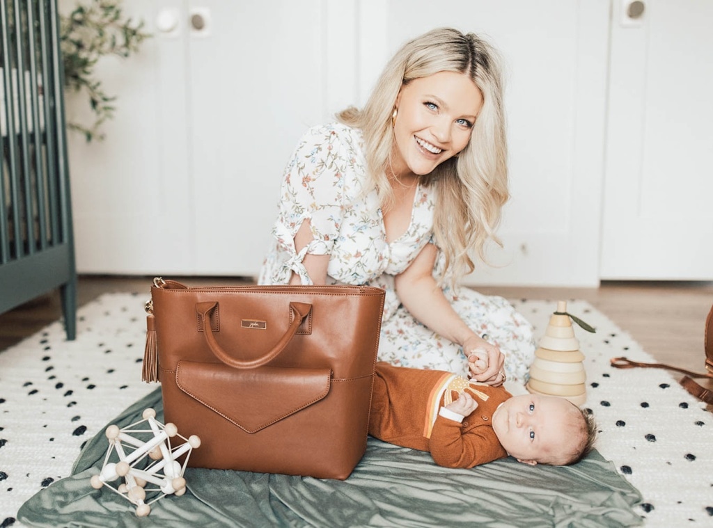 E-Comm, Witney Carson for JuJuBe