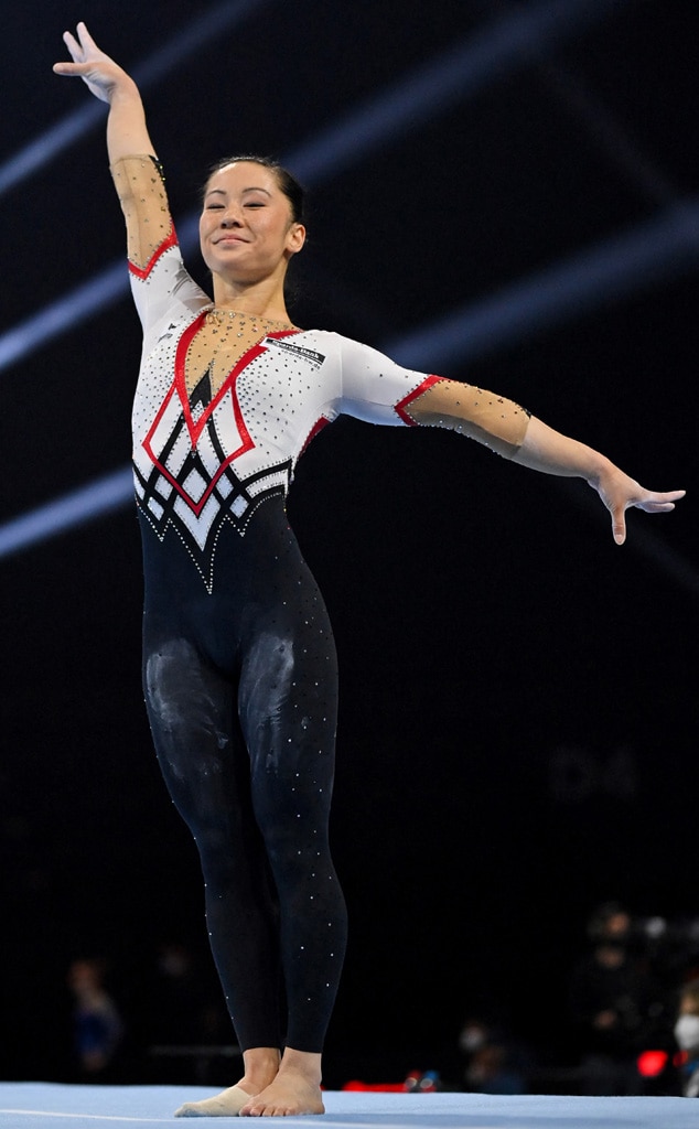 gymnastic body suit