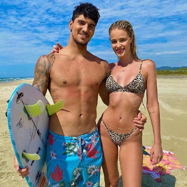 Gabriel Medina, Yasmin Brunet