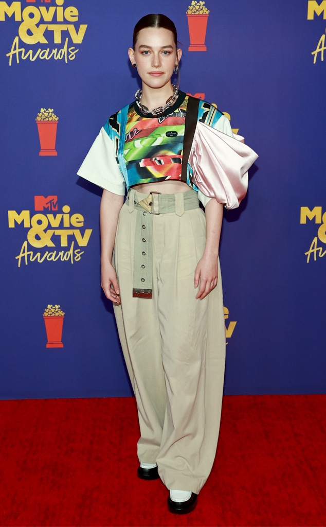 Victoria Pedretti, 2021 MTV Movie and TV Awards, Red Carpet Fashion