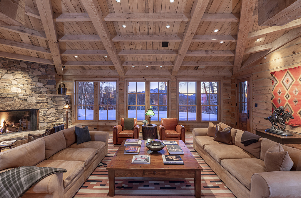 Inside Tom Cruise's Colorado Mansion