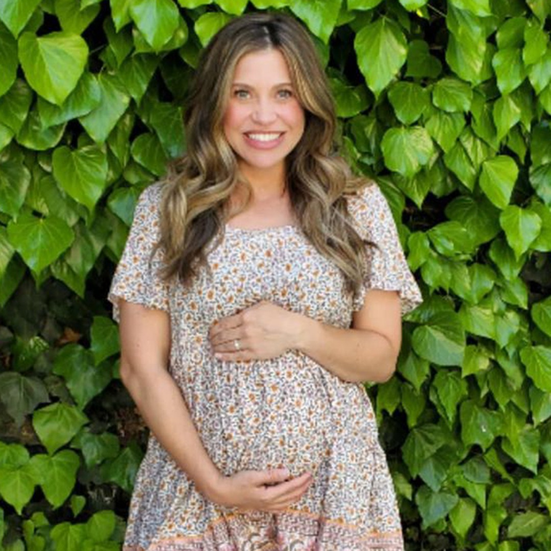 Boy Meets World #39 s Danielle Fishel Is Pregnant With Baby No 2 Boy Meets World #39 s Danielle Fishel Is Pregnant With Baby No 2