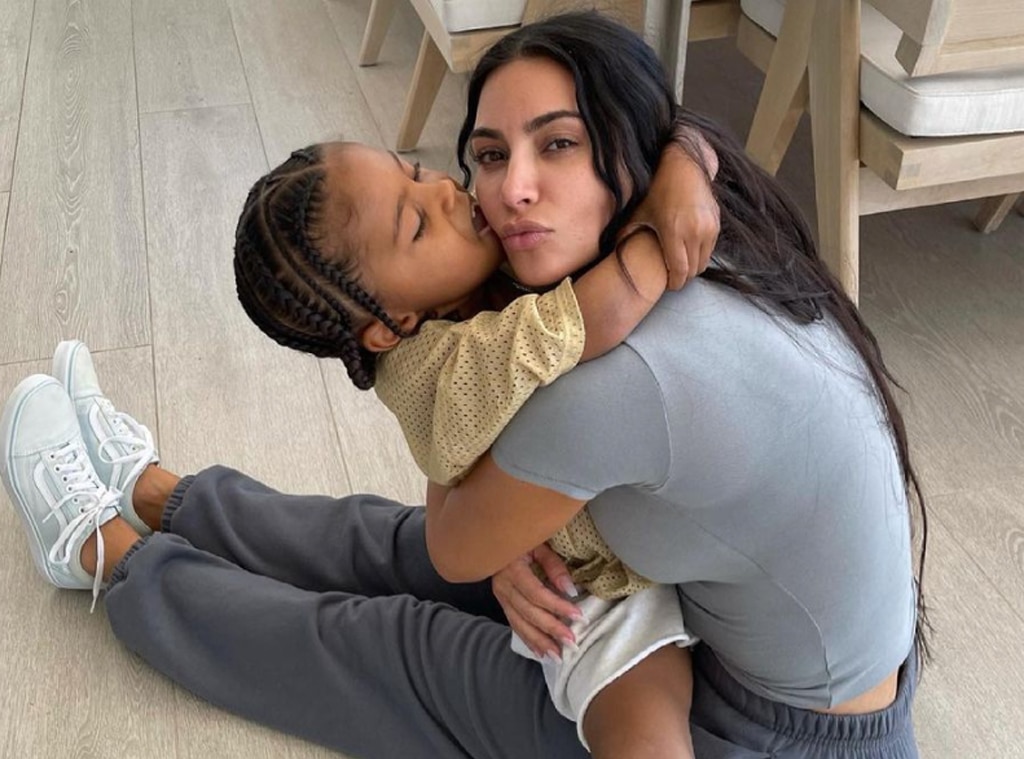 Kim Kardashian mừng sinh nhật thứ 9 của Son Saint West bằng những bức ảnh ngọt ngào