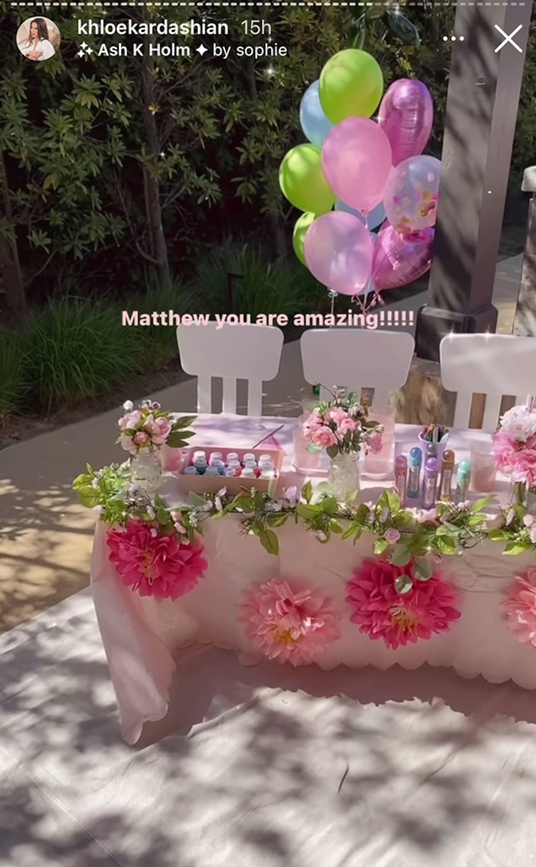 Khloe Kardashian, Painting Party, Decor, Instagram