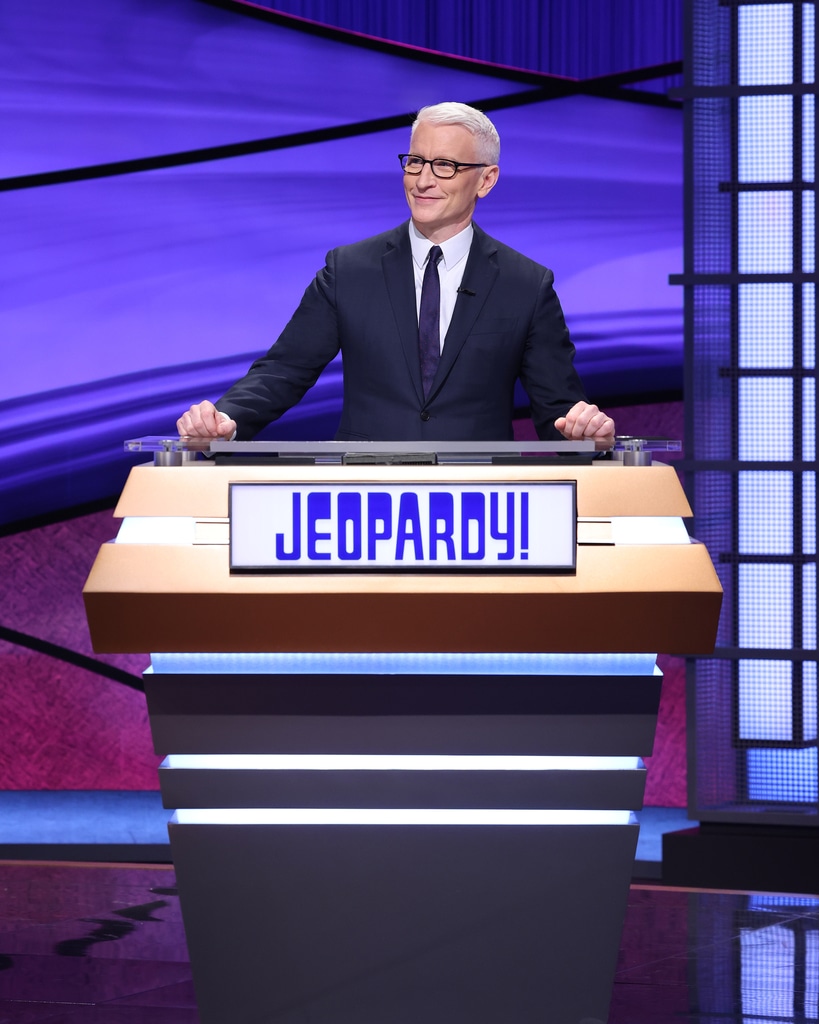 pics Aaron Rodgers Jeopardy Podium Picture running to become jeopardy s new host