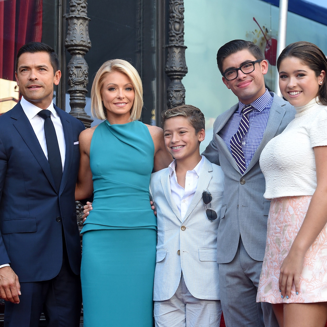 Kelly Ripa filho Michael Consuelos é gêmeo de Mark Consuelos