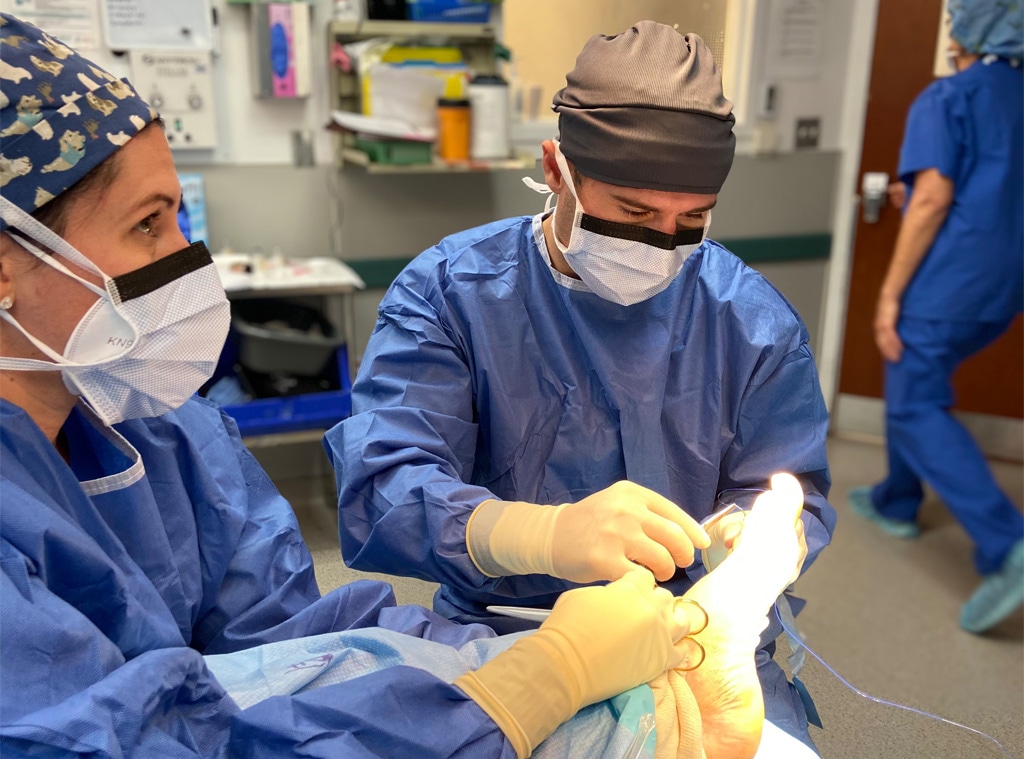 My Feet Are Killing Me S New Trailer Is Their Most Shocking Yet E Online My Feet Are Killing Me S New Trailer Is Their Most Shocking Yet E Online