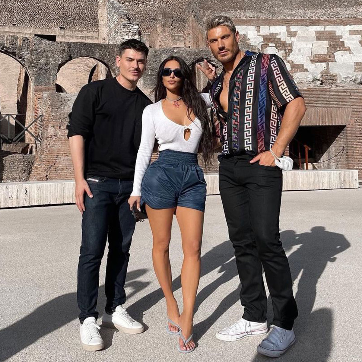 Kim Kardashian Takes Rome: Inside Her Italian Getaway - E! Online