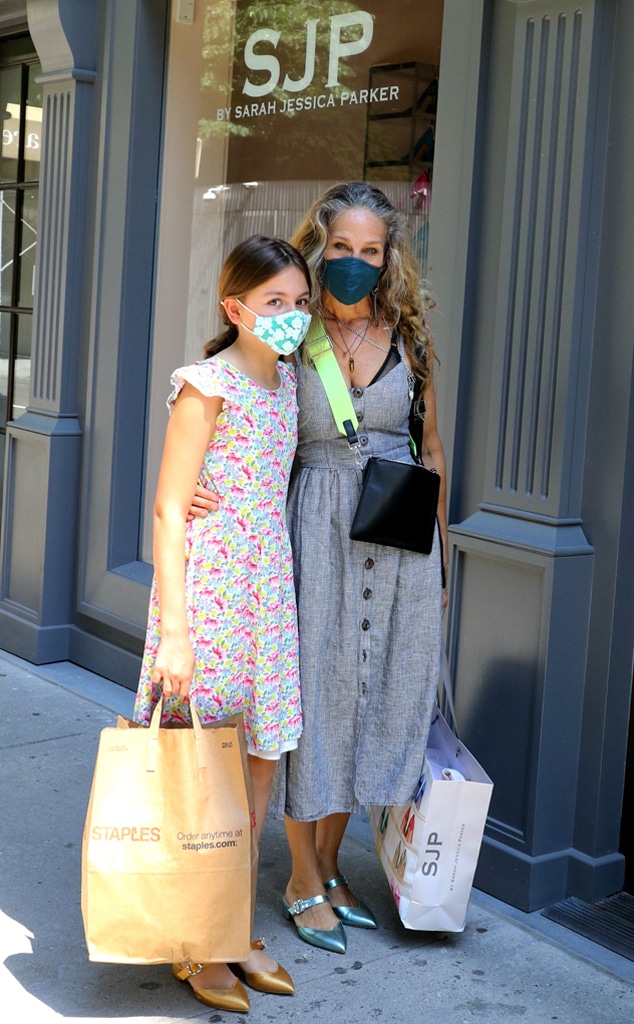 Sarah Jessica Parker's Daughter Tabitha Is a Budding Fashionista - E! Online