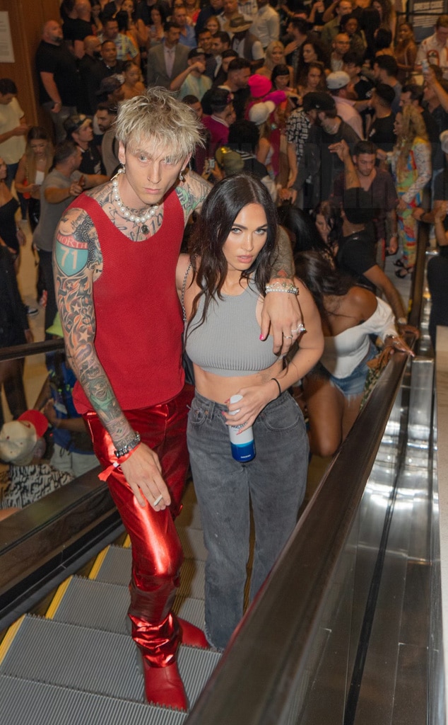 Por dentro do lindo romance da grávida Megan Fox e Machine Gun Kelly