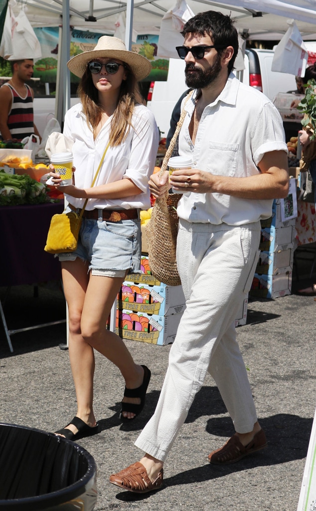 Robbie Arnett, Elizabeth Olsen