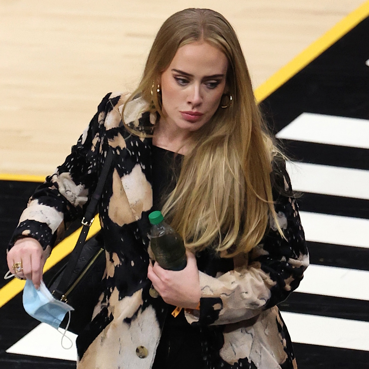 Adele Looks Cozy With Lebron James Agent Rich Paul At Nba Finals Game E Online Ca