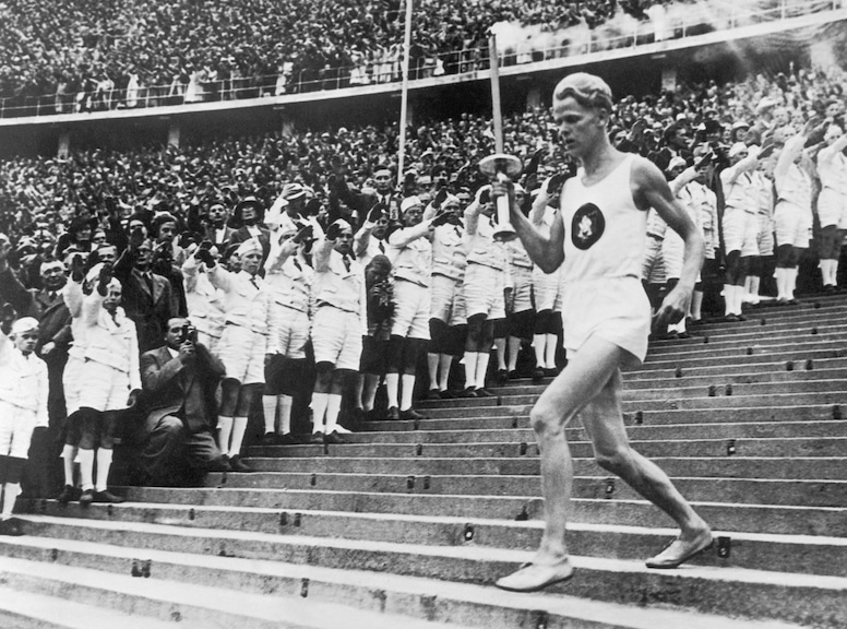 Fritz Schilgen 1936, Olympic Torchbearers