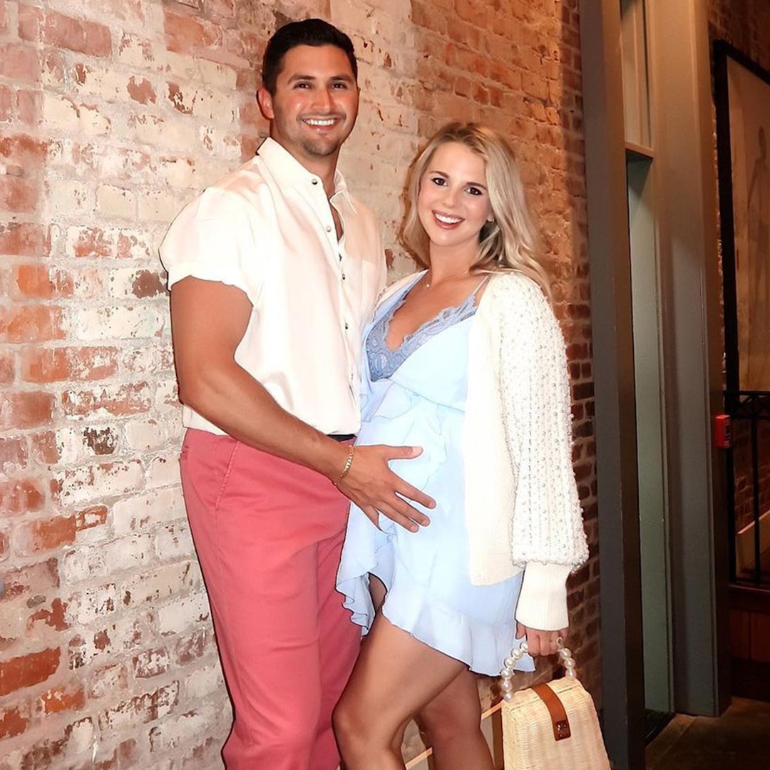 Big Brother‘s Nicole Franzel Pregnant, Expecting Baby No. 2 With Victor Arroyo Big Brother‘s Nicole Franzel Pregnant, Expecting Baby No. 2 With Victor Arroyo