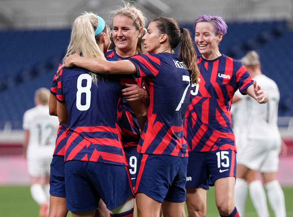 Lindsey Horan, Megan Rapinoe, USA, 2020 Tokyo Olympics, Candids