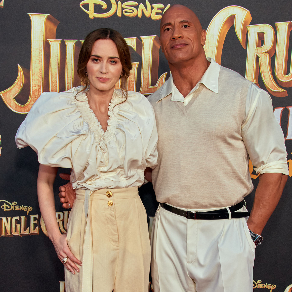 Emily Blunt Admits What It's Really Like to Kiss Dwayne Johnson