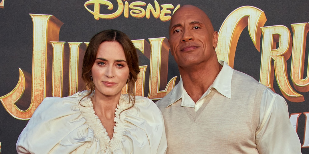 Emily Blunt Admits What It's Really Like to Kiss Dwayne Johnson