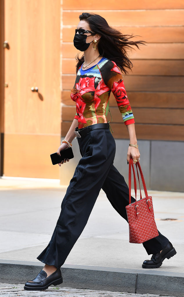 rs_634x1024-210728071716-634-Bella-Hadid-Sunglasses-loafers-shirt-072821.jpg?fit=around%7C634:1024&output-quality=90&crop=634:1024;center,top