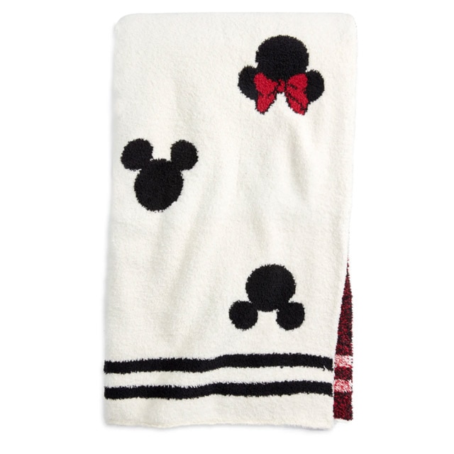 Disney White Mickey & Minnie Pose Hand Towel, 2-Pack