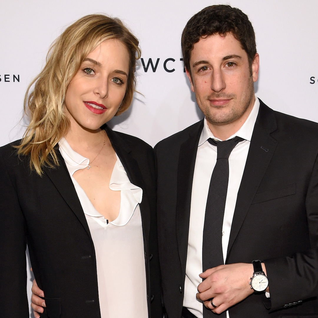 Jenny Mollen Defends Photo With Son Sid, 12, After Jason Biggs Split Jenny Mollen Defends Photo With Son Sid, 12, After Jason Biggs Split