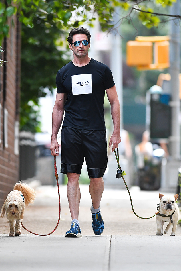 rs_634x951-210729121600-634-Hugh-Jackman-NYC.jpg?fit=around%7C634:951&output-quality=90&crop=634:951;center,top