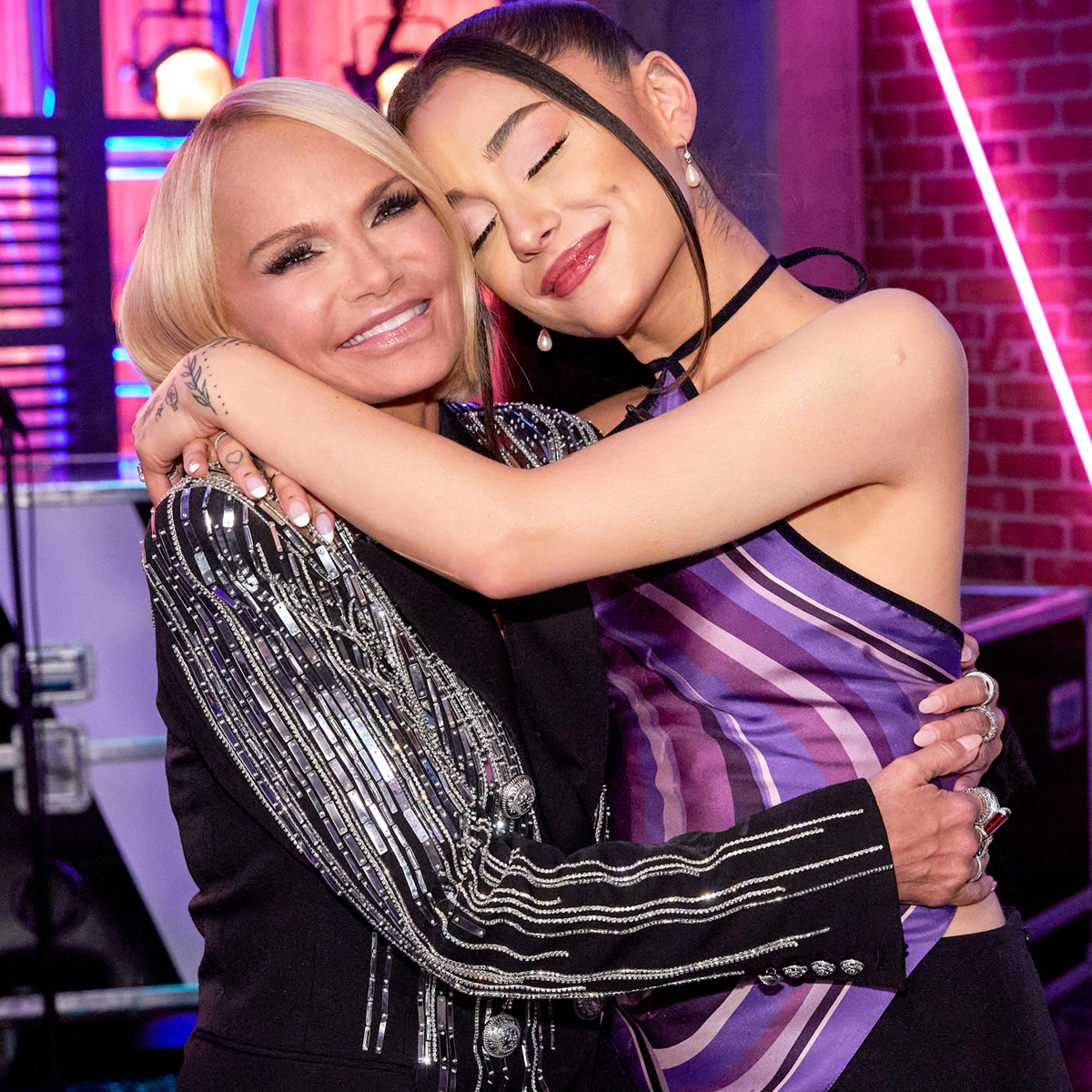 Kristin Chenoweth Joins The Voice With Coach Ariana Grande