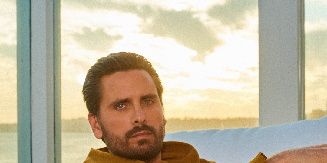 Scott Disick Shares a Glimpse Inside “Boyz Night” With Sons Mason and Reign – E! Online
