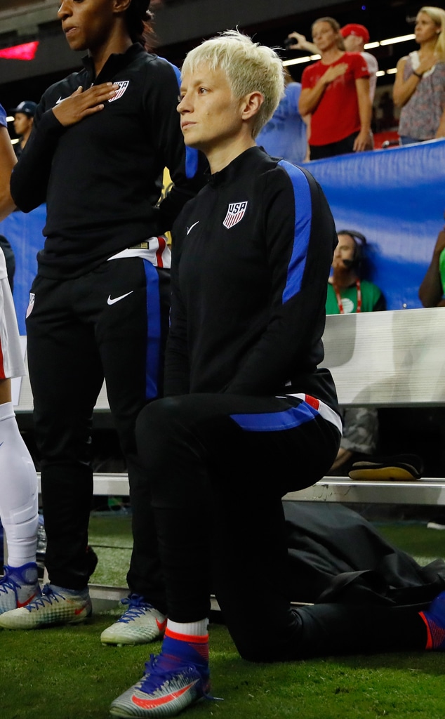 Megan Rapinoe kneeling