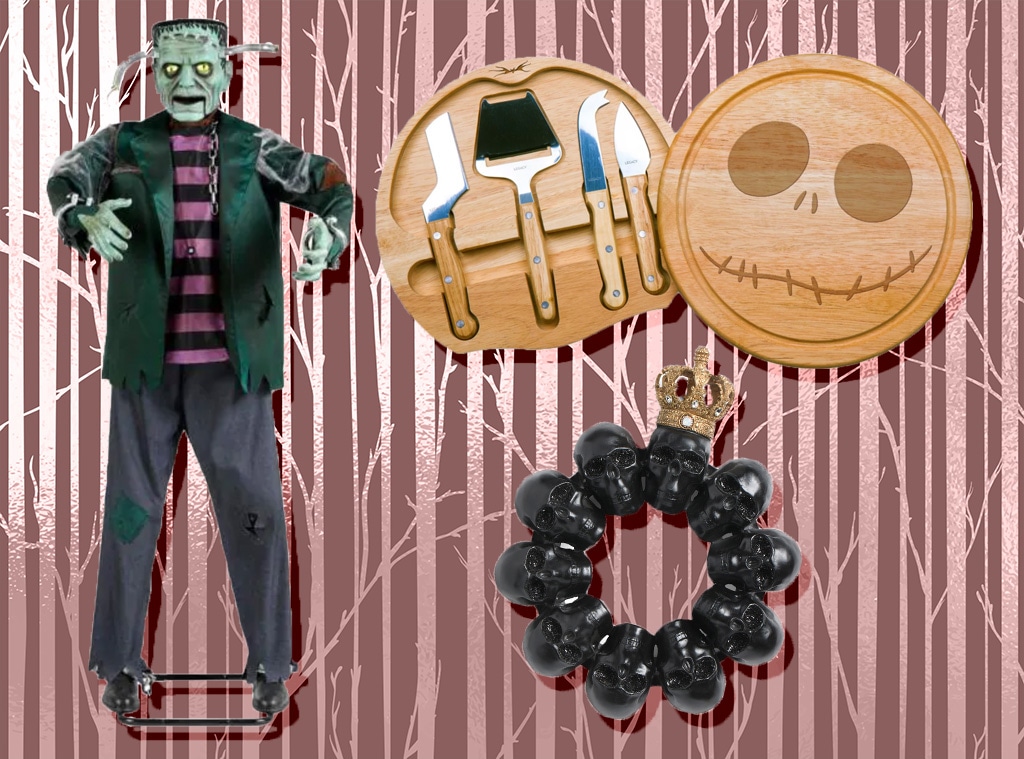 EComm, Halloween Décor