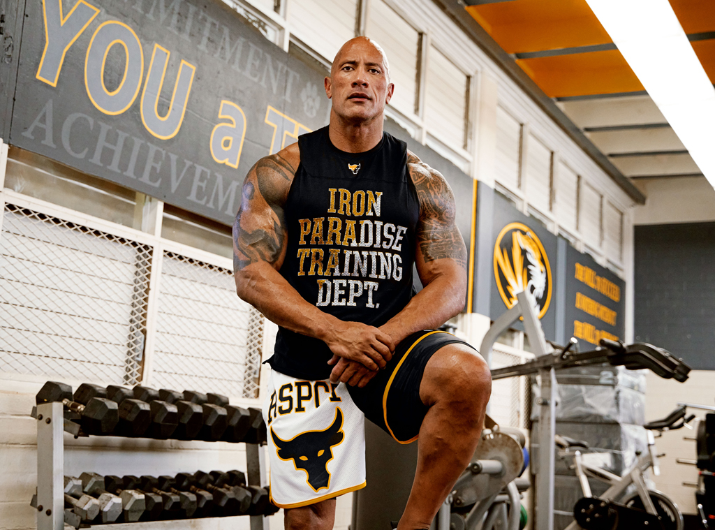 presentar traductor colateral Dwayne Johnson's New Under Armour Collection is a Total Touchdown - E!  Online